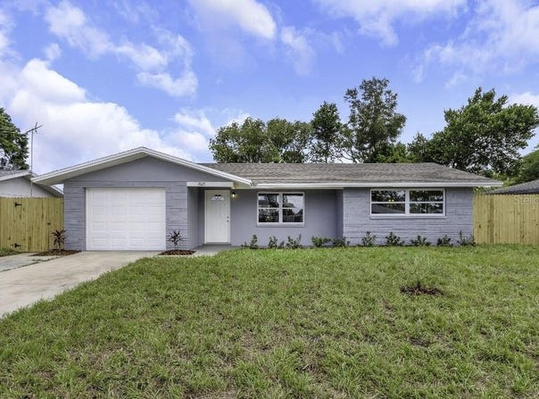 7625 MARECHAL AVENUE, PORT RICHEY, FL 34668