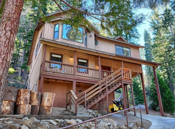 7430 Henness Ridge Road, Yosemite, CA 95389