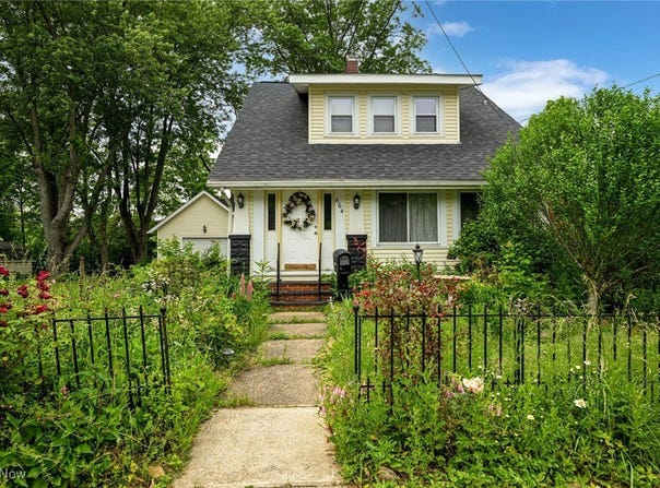664 Page Street, Ravenna, OH 44266