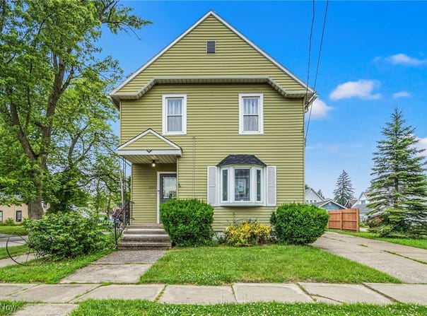 1833 W 7th Street, Ashtabula, OH 44004