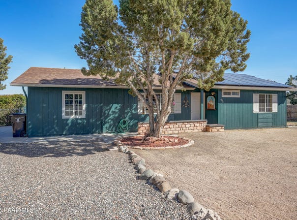 4890 E Cochise Drive, Rimrock, AZ 86335