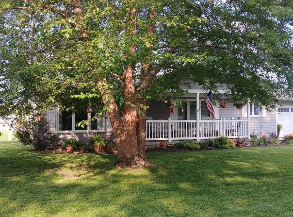 101 Acorn Drive, Bridgeport, IL 62417