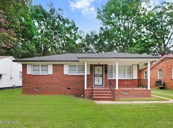 1203 Sycamore Road, Kinston, NC 28501