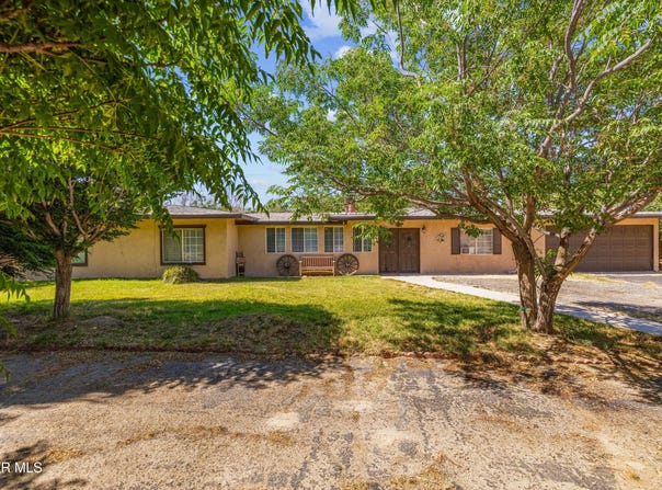 10333 E Ave R 8, Littlerock, CA 93543