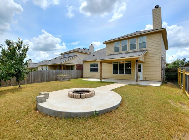 4228 Rolling Water DR, Pflugerville, TX 78660