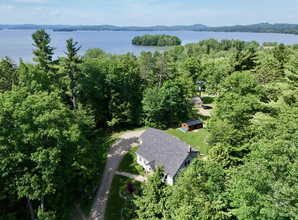 72 Clover Lane, Newport City, VT 05855