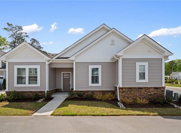 1000 Regal Road, Suffolk, VA 23434