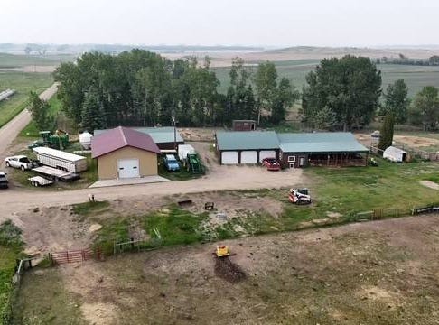 8538 31st Ave NE, Rolette, ND 58366
