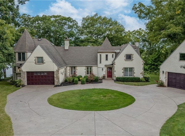 4482 Lower River Road, Lewiston, NY 14092
