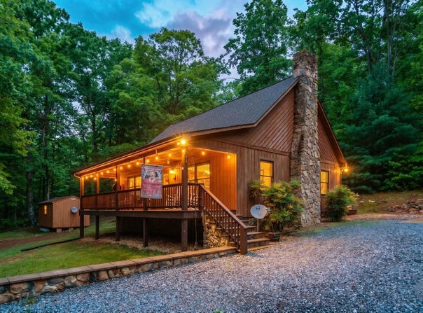 94 BEAR PATH LN, Lyndhurst, VA 22952