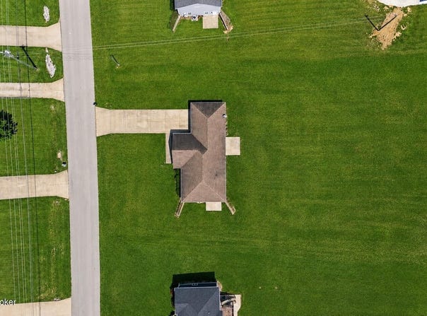 176 Graceland Trail, Elizabethtown, KY 42701