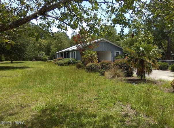 3222 Charleston Highway, Varnville, SC 29944