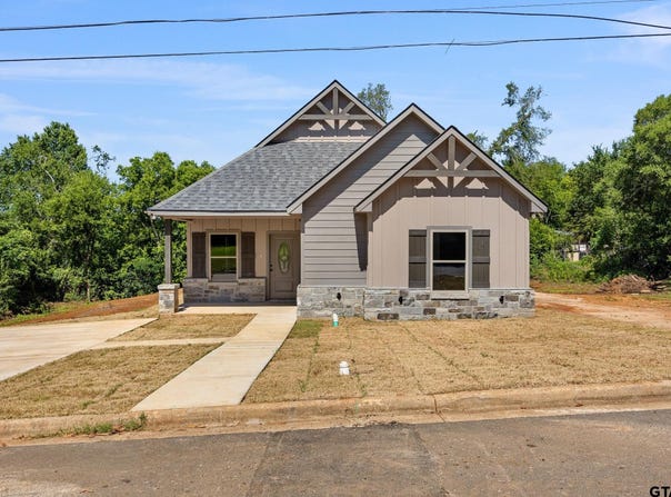 903 Bethune, Jacksonville, TX 75766