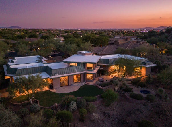7260 E EAGLE CREST Drive, Mesa, AZ 85207