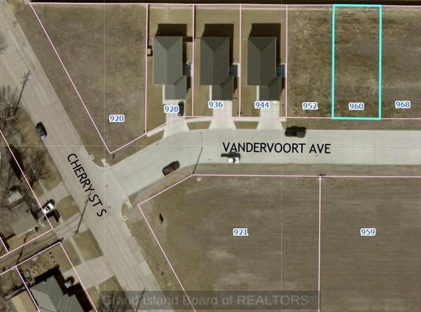 960 Vandervoort Ave, Grand Island, NE 68801