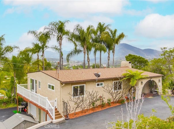 10549 Queen Avenue, La Mesa, CA 91941