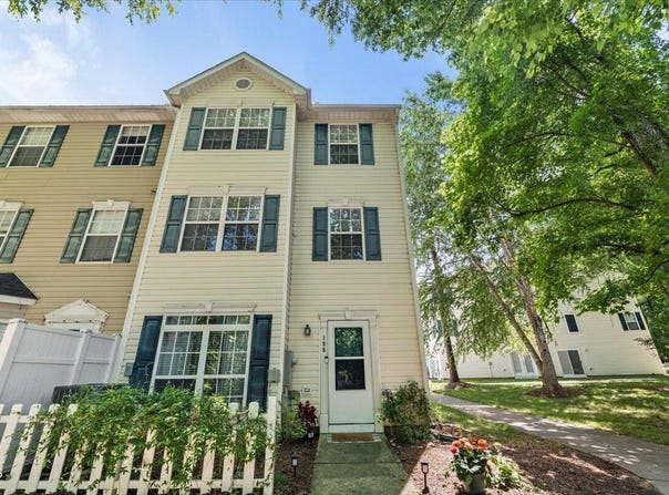 2920 Barrymore Street, Raleigh, NC 27603