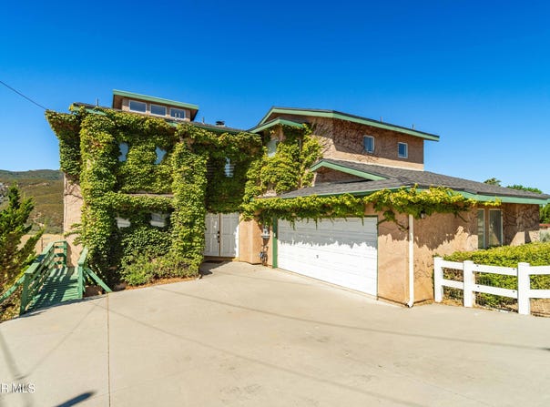 14738 Flintstone Drive, Lake Hughes, CA 93532