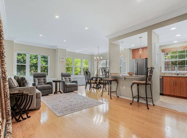 55 OCEANA DRIVE EAST, Brooklyn, NY 11235