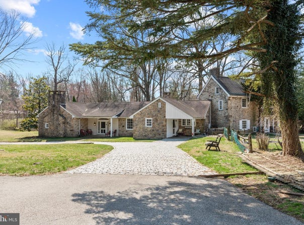 2141 PAPER MILL ROAD, HUNTINGDON VALLEY, PA 19006