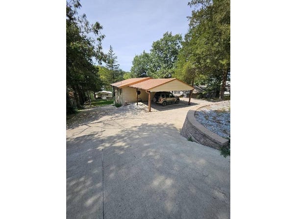 5486 County Road 366, Eucha, OK 74342