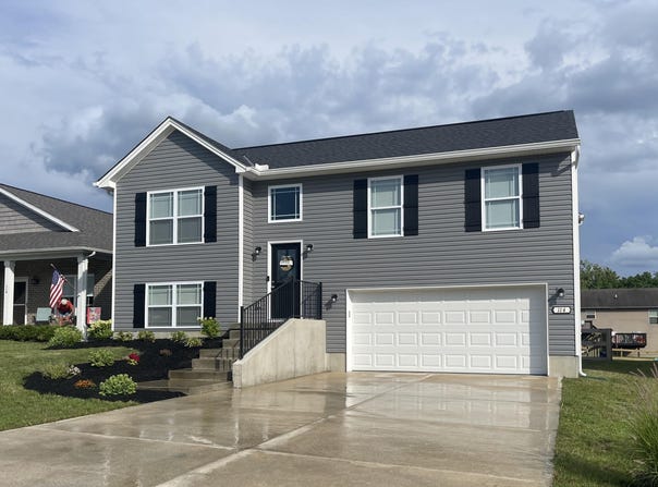 114 Keeneland Drive, Williamstown, KY 41097