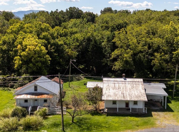 1819 US HIGHWAY 211 W, LURAY, VA 22835