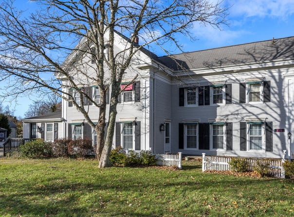 216 Main Street, Orleans, MA 02653