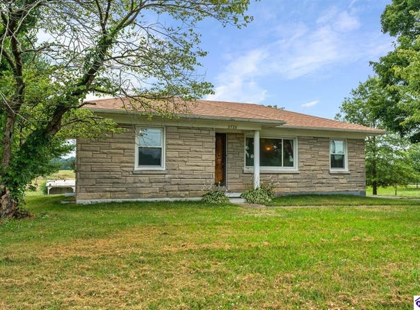 2725 Rhodelia Road, Payneville, KY 40157