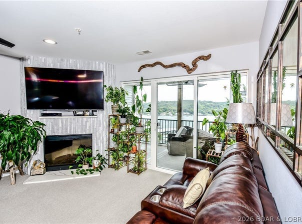 75 Cedar Heights Lane, Camdenton, MO 65020