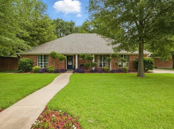 1704 Drake Drive, Commerce, TX 75428