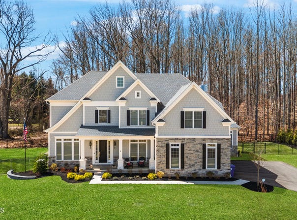 61 Windermere Road, Lincroft, NJ 07738