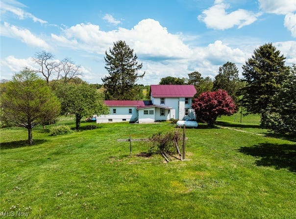 1183 Waynesburg Road NW, Carrollton, OH 44615