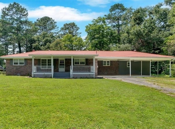 124 Sunset Drive NE, Calhoun, GA 30701