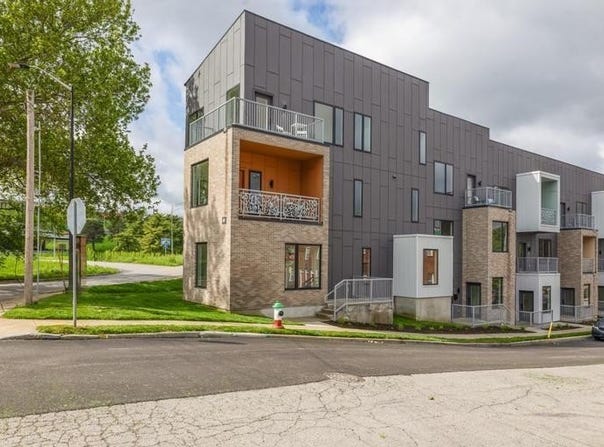 1033 Pacific Street, Kansas City, MO 64106