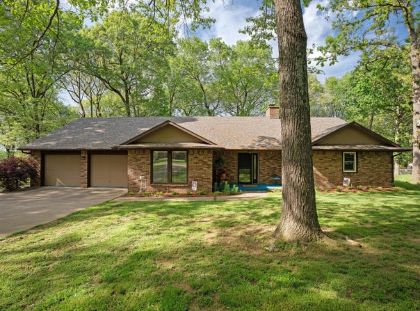 61472 E 319 Road, Grove, OK 74344