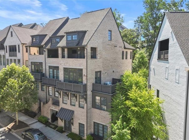 6601 Cadence Boulevard, Atlanta, GA 30328