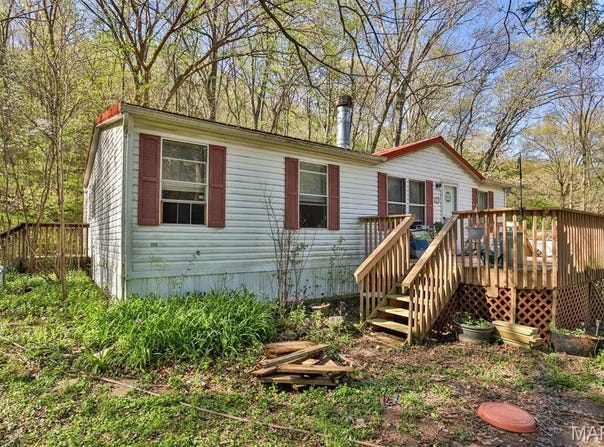 7379 Spring Road, Hillsboro, MO 63050