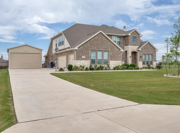 7605 Midway Ridge Trail, Ponder, TX 76259