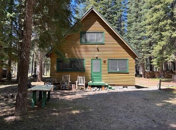 80 Diamond Lake Loop, Chemult, OR 97731