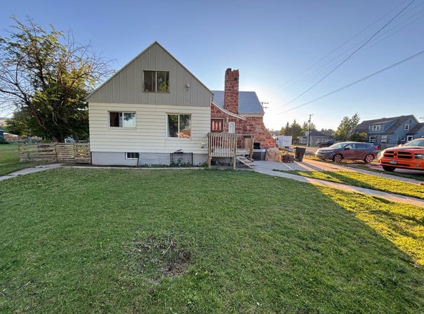 102 S MAIN St, Paris, ID 83261