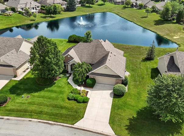 425 Bayspring Drive, Fort Wayne, IN 46804