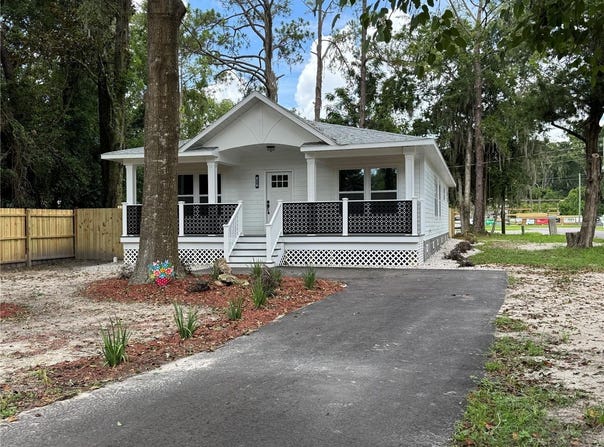 408 SE 1ST STREET, WILLISTON, FL 32696