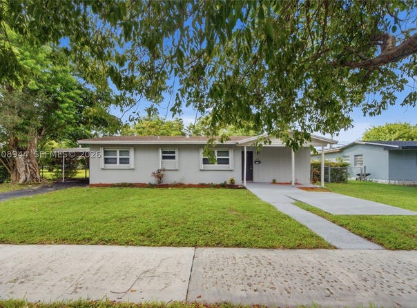 1450 NW 175th St, Miami Gardens, FL 33169