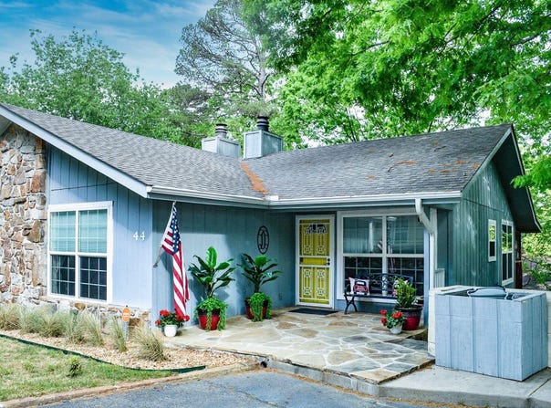 44 Perralena Way, Hot Springs Village, AR 71909