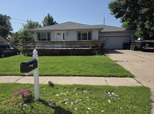 1021 5th Street, Columbus, NE 68601