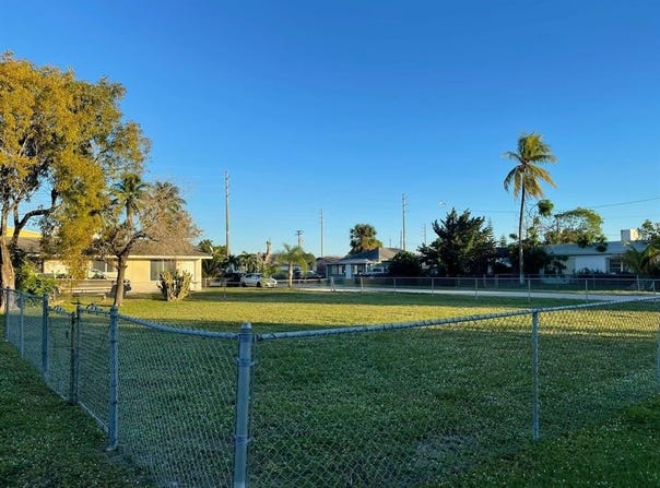 1611 N 22nd Ave, Hollywood, FL 33020