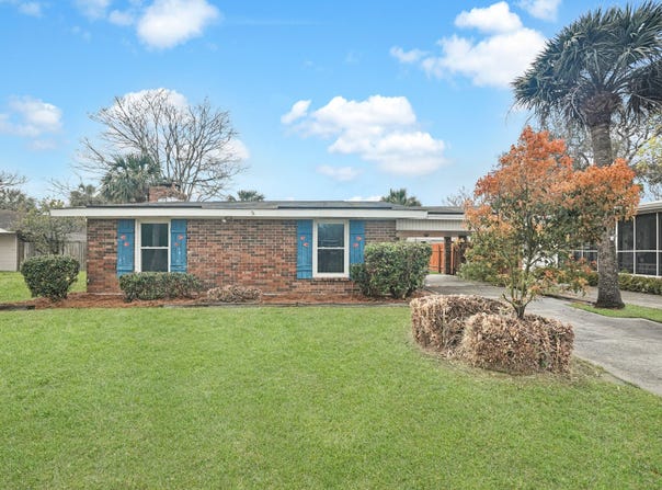 1507 5th Avenue, Tybee Island, GA 31328