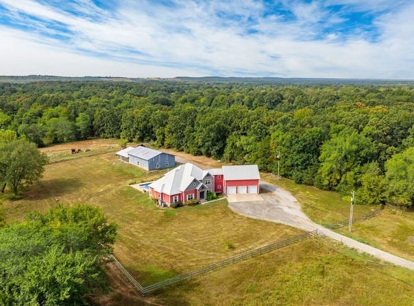 1431 Red Hill Road, Mount Vernon, AR 72111