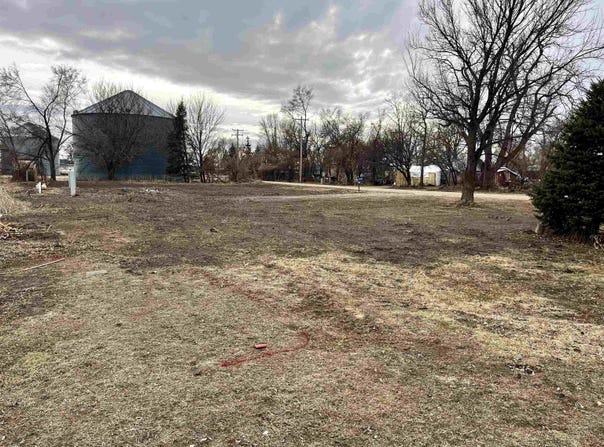 32022 Cusick St, Burbank, SD 57010